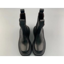 GT Bottega Veneta Tire Chelsea Boot Black