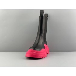 GT Bottega Veneta Tire Chelsea Boot Black Hollyhock Pink 630297VBS501491