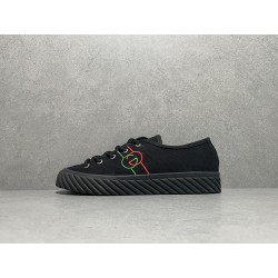 GT Gucci Interlocking G Low Black