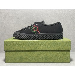 GT Gucci Interlocking G Low Black