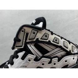 GT Balenciaga Runner High White Black 695764 W3RH2 9010