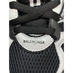 GT Balenciaga Runner High White Black 695764 W3RH2 9010
