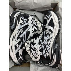 GT Balenciaga Runner High White Black 695764 W3RH2 9010