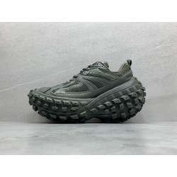 Gt Balenciaga Defender Sneaker Dark Green 685613W2RA63000