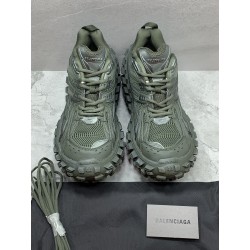 Gt Balenciaga Defender Sneaker Dark Green 685613W2RA63000