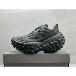 Gt Balenciaga Defender Sneaker Dark Green 685613W2RA63000