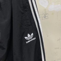 GT Balenciaga Adidas Baggy Sweatpants 723824TNVN28482