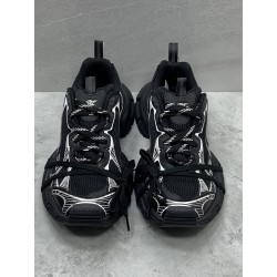 GT Balenciaga 3XL Sneaker Black 2.0 734734W3XL11090