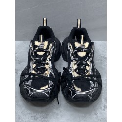 GT Balenciaga 3XL Sneaker Black 2.0 734734W3XL11090