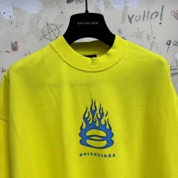 GT Balenciaga Men'S Burning Unity T-shirt In Yellow