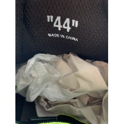 GT Off White Be Right Back Green Black