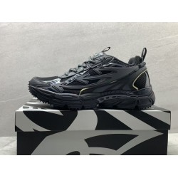 GT Off White Be Right Back  Black Grey