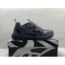 GT Off White Be Right Back  Black Grey