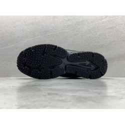 GT Off White Be Right Back  Black Grey