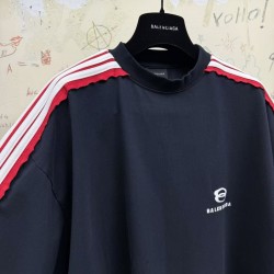 GT Balenciaga Unity Sports Icon  T-shirt in Faded Black/white