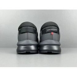 GT On Running Cloundtilt Black