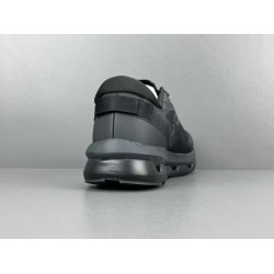 GT On Running Cloundtilt Black