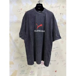 GT  Balenciaga I Puma T-shirt in Black Faded