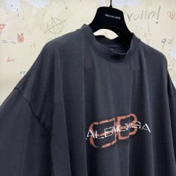 GT Balenciaga Men's Bb Icon Stencil T-shirt in Faded Black