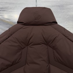 M0ncler Zipper Long Sleeve Down Jacket Army Green