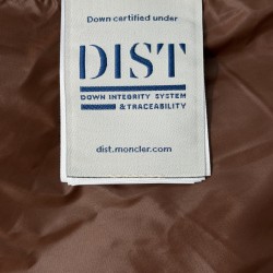 M0ncler Zipper Long Sleeve Down Jacket Army Green