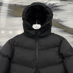 M0ncler FW25 Forez Series Hooded Comfortable Goose Down Jacket