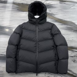 M0ncler FW25 Forez Series Hooded Comfortable Goose Down Jacket