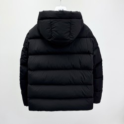 Moncler Solid Color Hooded Down Jacket Black