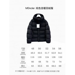 Moncler Solid Color Hooded Down Jacket Black