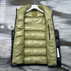 Moncler Men's Down Jacket with Logo Patch and Stand Collar Black