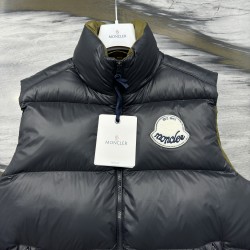 Moncler Lipsi Men's Down Matte Vest Black
