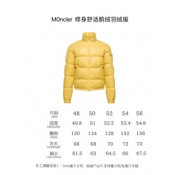 Moncler Levitha Series Slim Fit Comfortable Goose Down Jacket Yellow