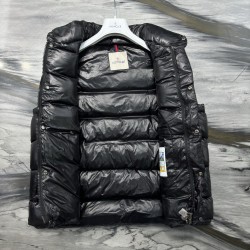M0ncler Tib Solid Color Logo Patent Leather Stand Collar Short Vest with Down Filling  Black