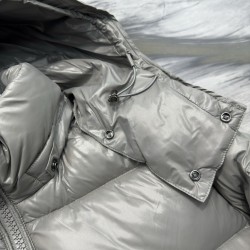 Moncler Maya Series Winter Ski Season Solid Color Down Jacket 