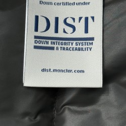 Moncler Maya Series Winter Ski Season Solid Color Down Jacket Black