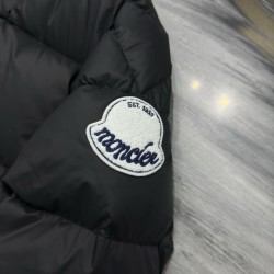 Moncler Tripiti Logo Stand Collar Zip-Up Down Jacket Black