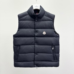 Moncler FW25 Solid Color Vest Down