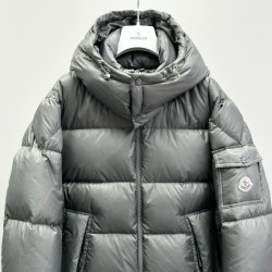 Moncler Hooded Short Zip-Up Down Jacket Grey