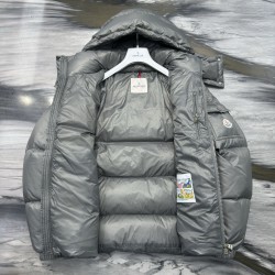 Moncler Hooded Short Zip-Up Down Jacket Grey