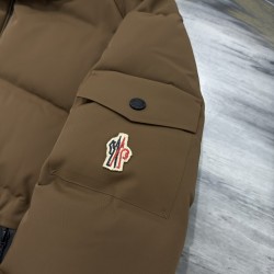 Moncler Grenoble Albiez Detachable Hooded Zippered Long-Sleeve Down Brown