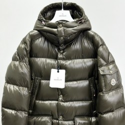 Moncler Chiablese Series Long-Sleeve Down Jacket