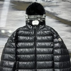 Moncler FW24 CORNOUR Adjustable Cuff Short Zipper Down Jacket  Black
