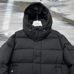 M0ncler Logo Print Double-Front Hooded Long-Sleeve Down Jacket Green