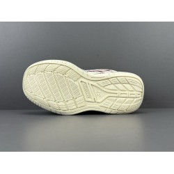 GT GT Balenciaga Hamptons Worn-Out White