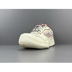 GT GT Balenciaga Hamptons Worn-Out White