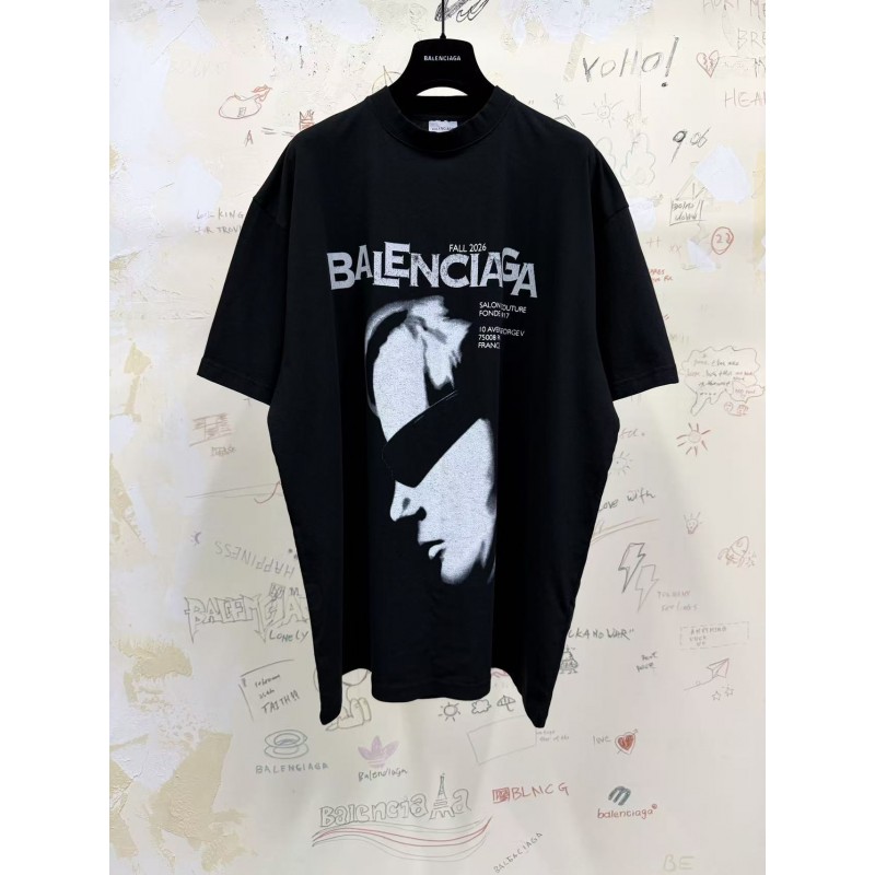 GT Balenciaga Men's Lady In Shades T-shirt in Black