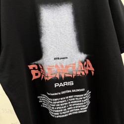 GT Balenciaga Men's The Door T-shirt in Black 850345TUVO41000