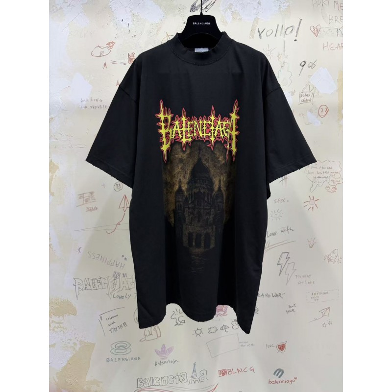 GT Balenciaga Men's Balenciaga Sacré Coeur T-shirt in Black