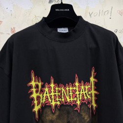 GT Balenciaga Men's Balenciaga Sacré Coeur T-shirt in Black