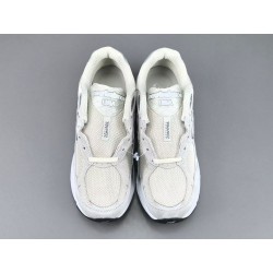 GT New Balance x Kith U990KT3 White